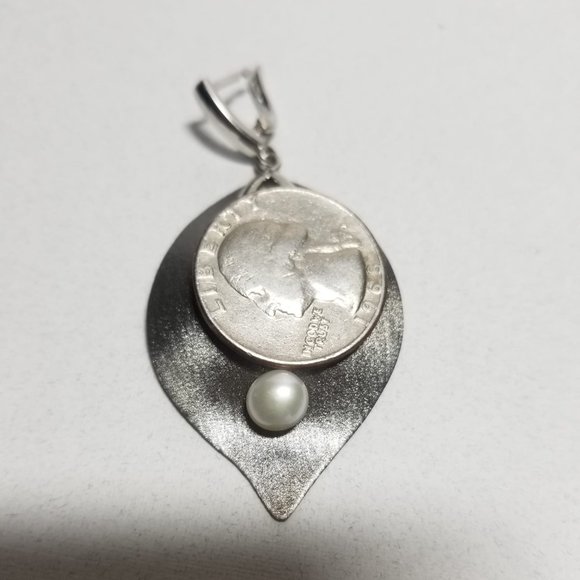 925 Sterling Silver Non Tarnish Large Teardrop Inverted Pear Pearl Earrings - Picture 5 of 10